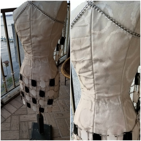 vtg 60s PACO RABONNE chain & plastic MINI DRESS - Picture 3 of 13